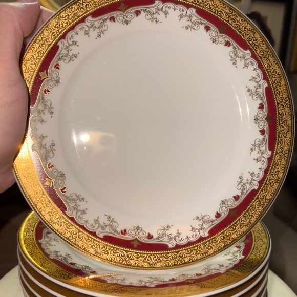 Royal Prague Czech Republic Thun Gold Band  Red Bohemia Porcelain Dessert Plates